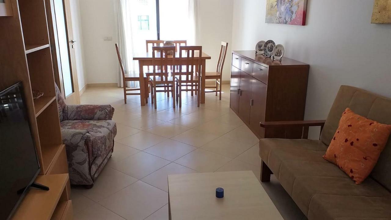 T2 Tahiti - Terraco, Familiar, Garagem, Wifi Apartment Quarteira Exterior photo